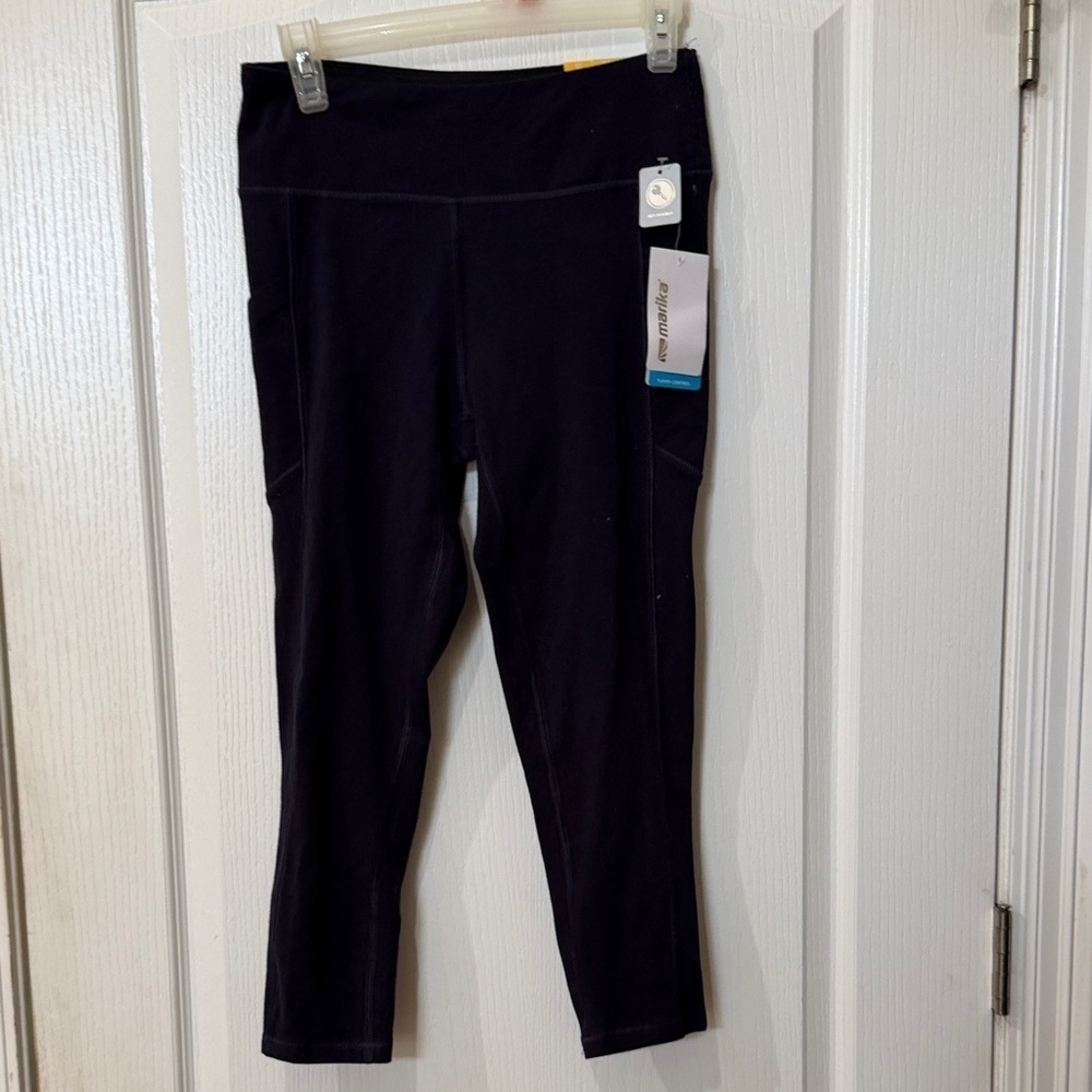 Marika size M Black Athletic Leggings yoga pants NWT